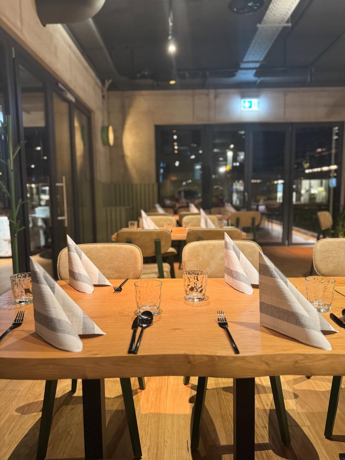 Innenansicht des Restaurant Elbebrücke